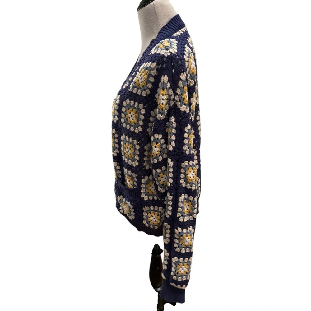 PacSun Estate Cardigan Crochet Granny Square V-Neck Button Down Sweater Navy - Picture 5 of 13